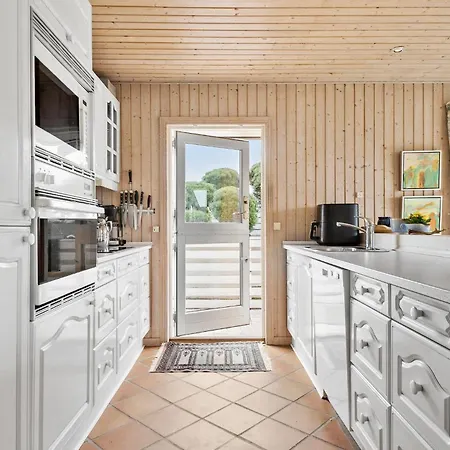 Lovely In With Sauna Ferienhaus *